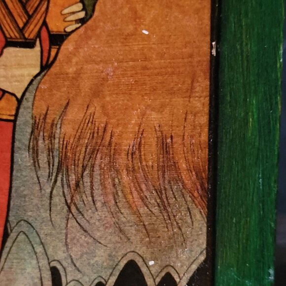 Aquarian Tarot Three Of Cups Wooden Storage Box With Green Finish - Picture 10 of 10